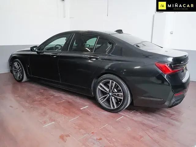 Occasion BMW 730 286 ch (210 kW) 2022 Bleue Berline
