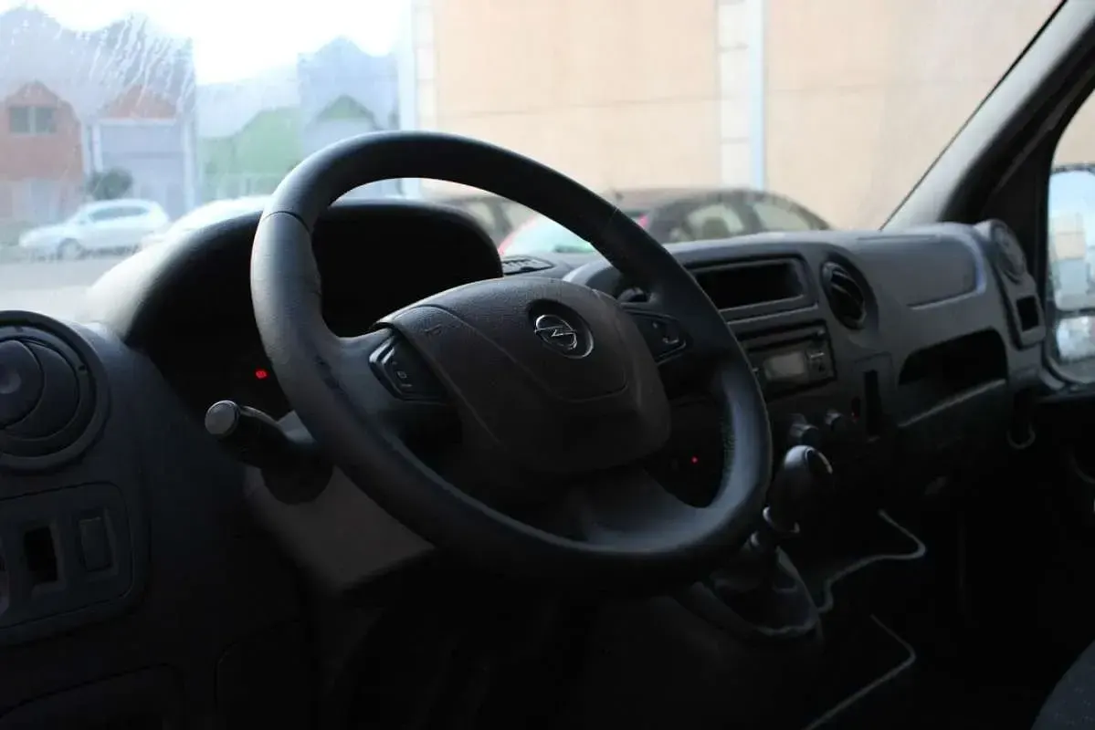 Usado Opel Movano 145 CV (106 kW) 2020 Blanco Familiar