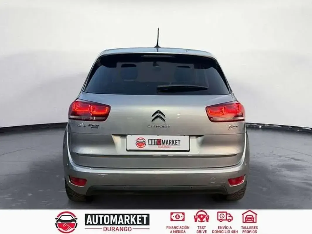 Usado Citroën C4 Shine 120 CV (88 kW) 2018 Negro Monovolumen