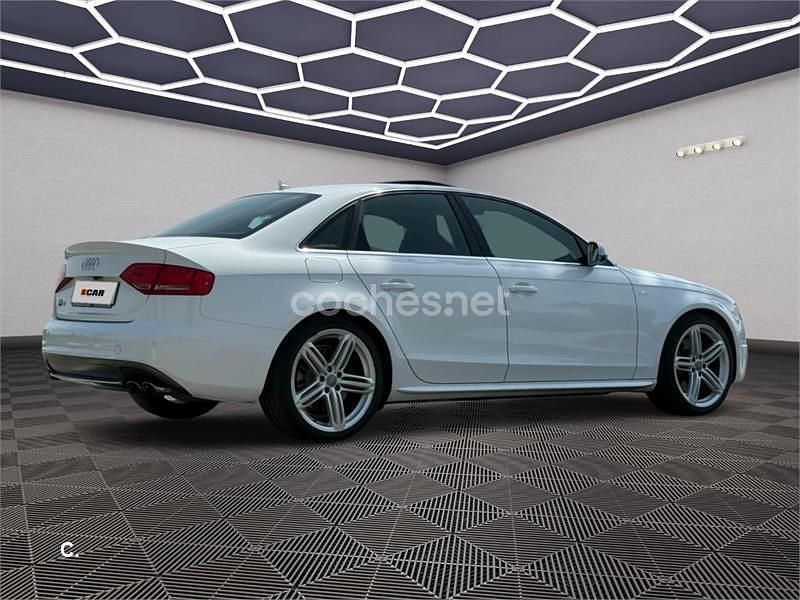 Usado Audi S4 333 CV (244 kW) 2010 Blanco Berlina
