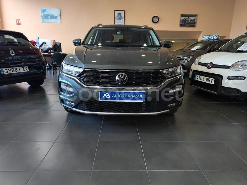Gris / plata Usado 2021 VW T-Roc Advance SUV | 25.750 € (Precio justo) - Imagen 1/4