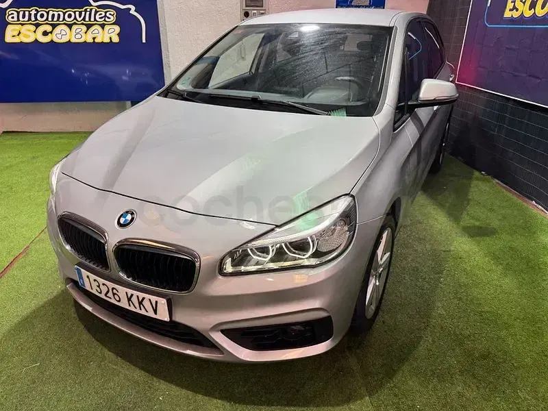 Usado BMW 218 150 CV (110 kW) 2018 Gris / plata Familiar