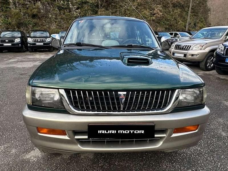 Usado Mitsubishi Montero Sport 99 CV (72 kW) 1999 Verde SUV