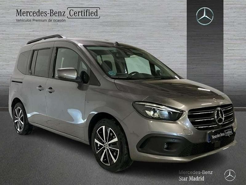 Usado Mercedes T160 102 CV (75 kW) 2024 Gris Monovolumen