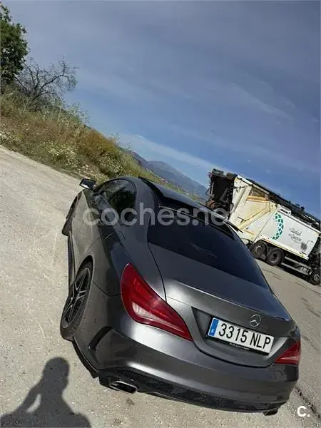 Usado Mercedes CLA250 AMG line 211 CV (155 kW) 2013 Gris / plata Coupe