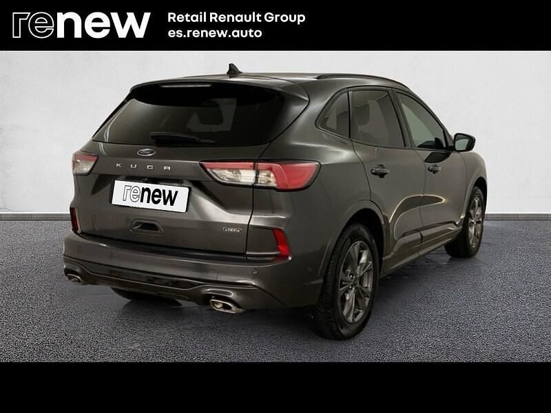 Usado Ford Kuga ST-Line X 225 CV (165 kW) 2022 Negro SUV