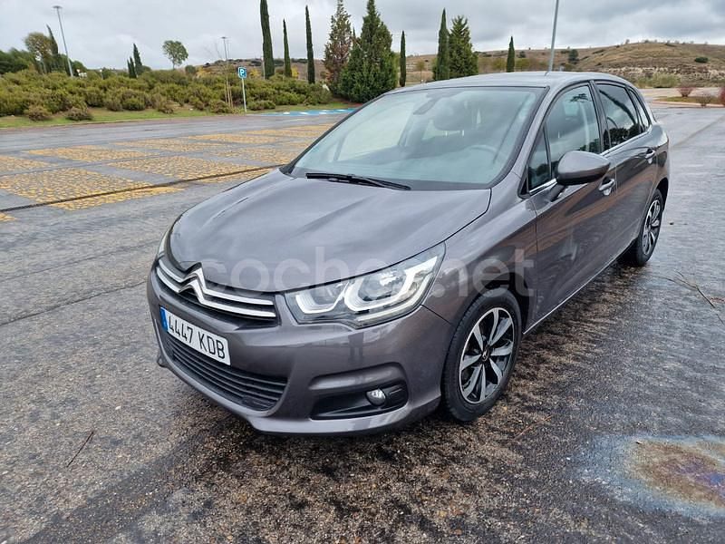 Gris / plata Usado 2017 Citroën C4 Live Berlina | 9600 € (Precio justo) - Imagen 1/4