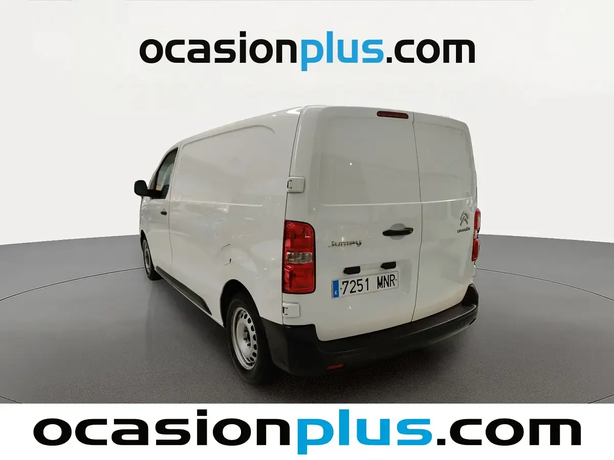 Usado Citroën Jumpy 102 CV (75 kW) 2024 Blanco Monovolumen