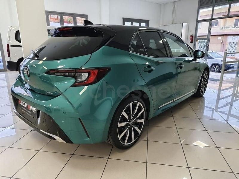 Usado Toyota Corolla Edition 140 CV (102 kW) 2024 Verde Berlina