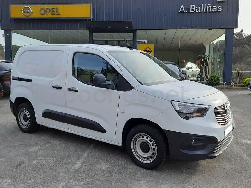 Usado Opel Combo Life Edition 102 CV (75 kW) 2021 Blanco Monovolumen