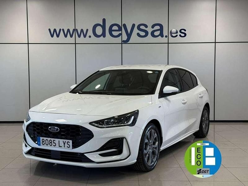 Blanco Usado 2022 Ford Focus ST-Line Utilitario | 16.990 € (Buen precio) - Imagen 1/4
