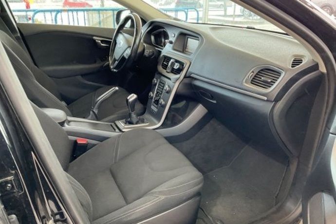 Usado Volvo V40 Kinetic 115 CV (84 kW) 2015 Familiar