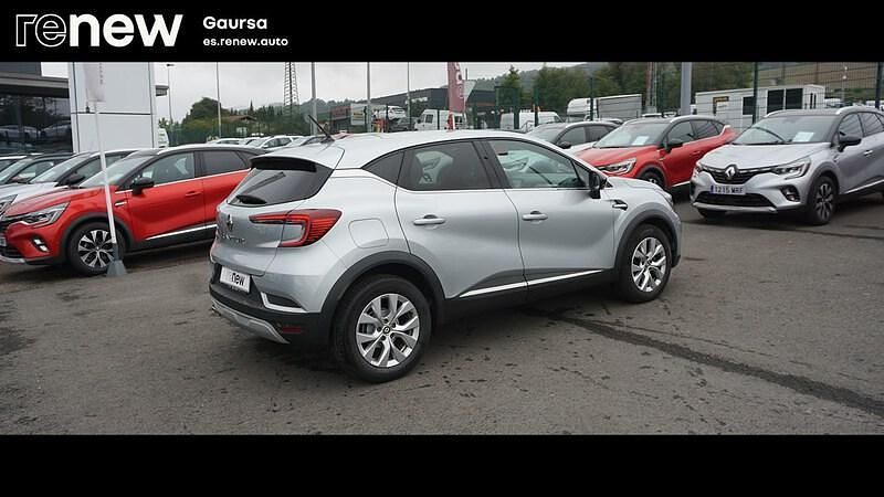 Usado Renault Captur Zen 101 CV (74 kW) 2021 Gris SUV