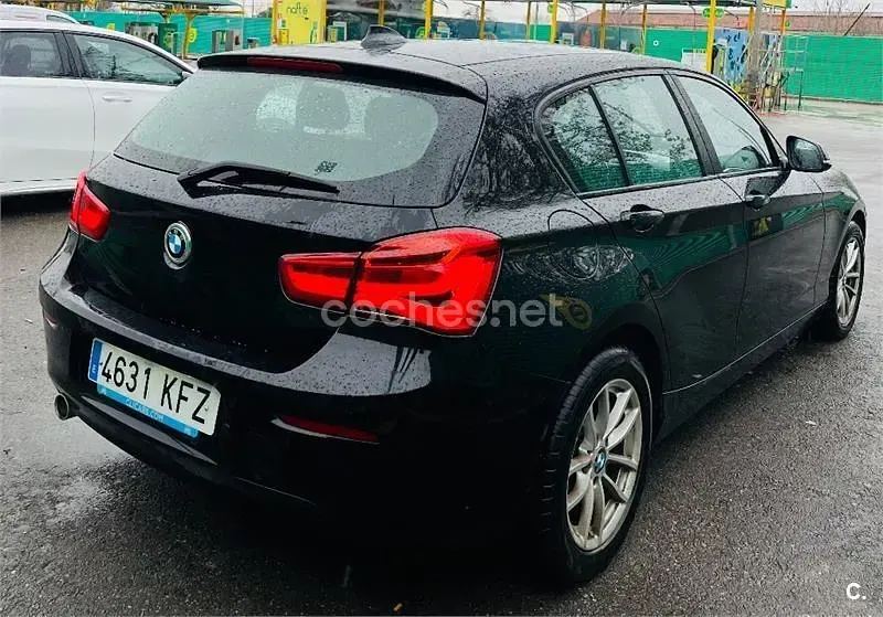 Usado BMW 116 116 CV (85 kW) 2017 Negro Utilitario