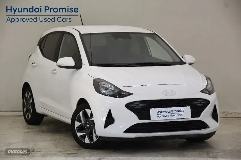 Usado Hyundai i10 63 CV (46 kW) 2025 Blanco Utilitario