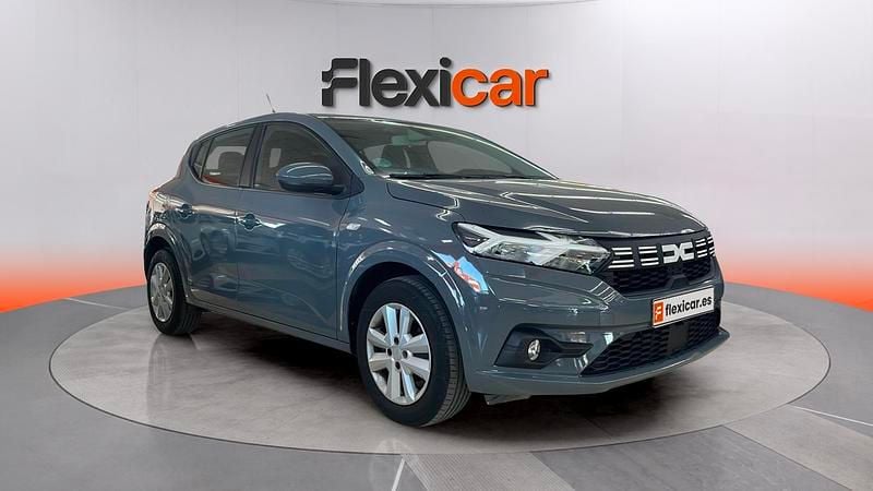 Usado Dacia Sandero Essentiel 91 CV (66 kW) 2023 Gris Berlina
