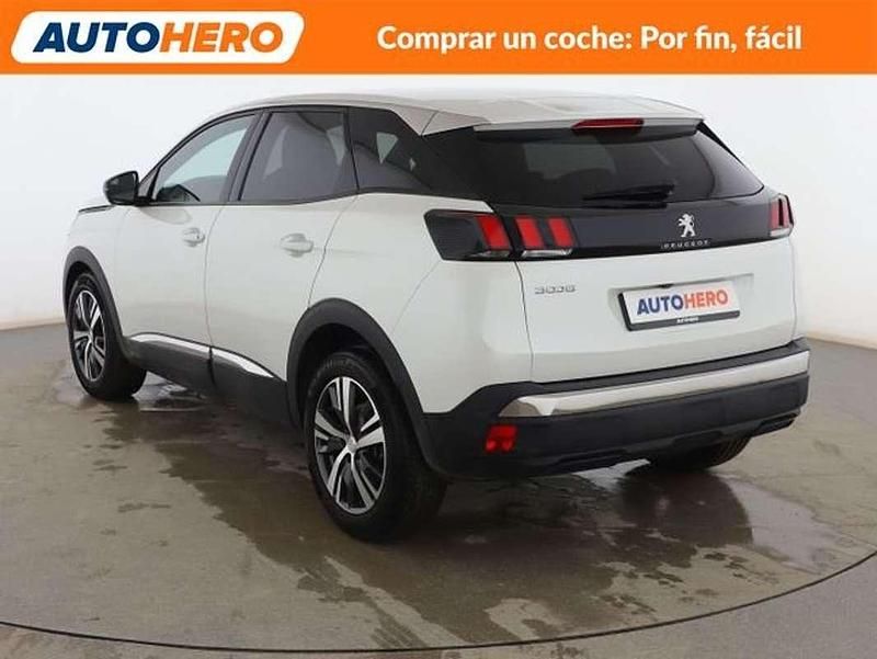 Usado Peugeot 3008 Allure 131 CV (96 kW) 2024 Blanco SUV