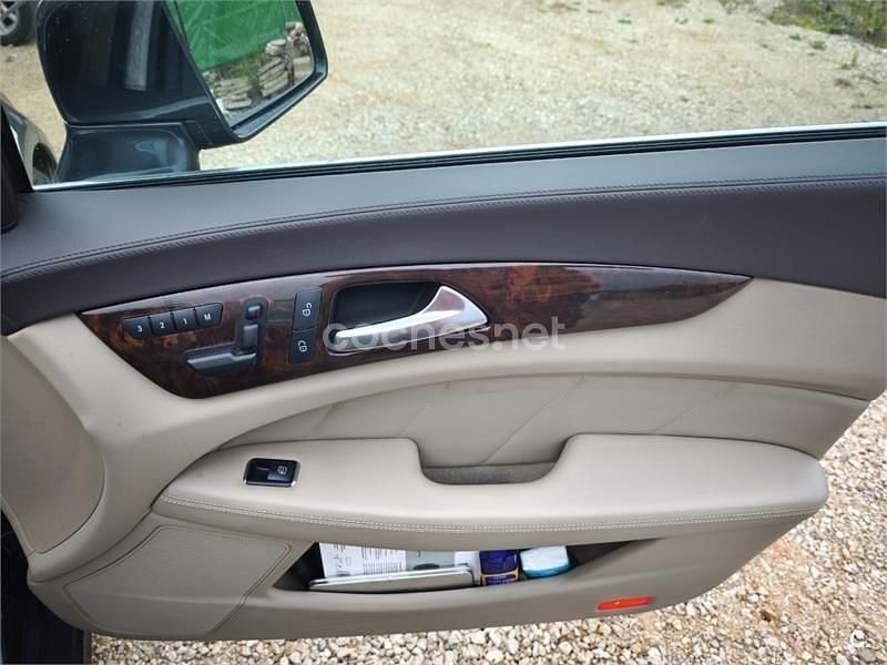 Usado Mercedes CLS350 Shooting Brake 265 CV (194 kW) 2014 Beige Familiar