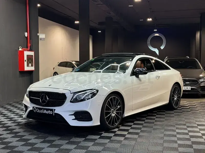 Usado Mercedes E350 299 CV (219 kW) 2020 Blanco Coupe