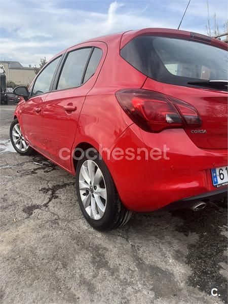 Usado Opel Corsa Selective 95 CV (69 kW) 2017 Rojo Utilitario
