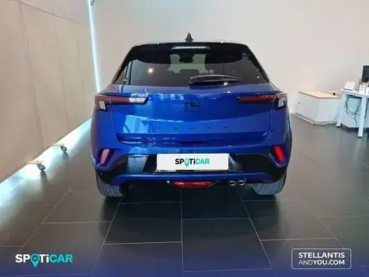 Usado Opel Mokka 136 CV (100 kW) 2025 Azul SUV
