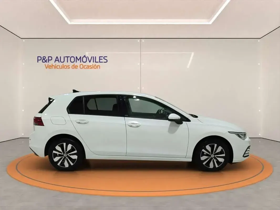 Usado VW Golf VIII Life 150 CV (110 kW) 2023 Blanco Utilitario