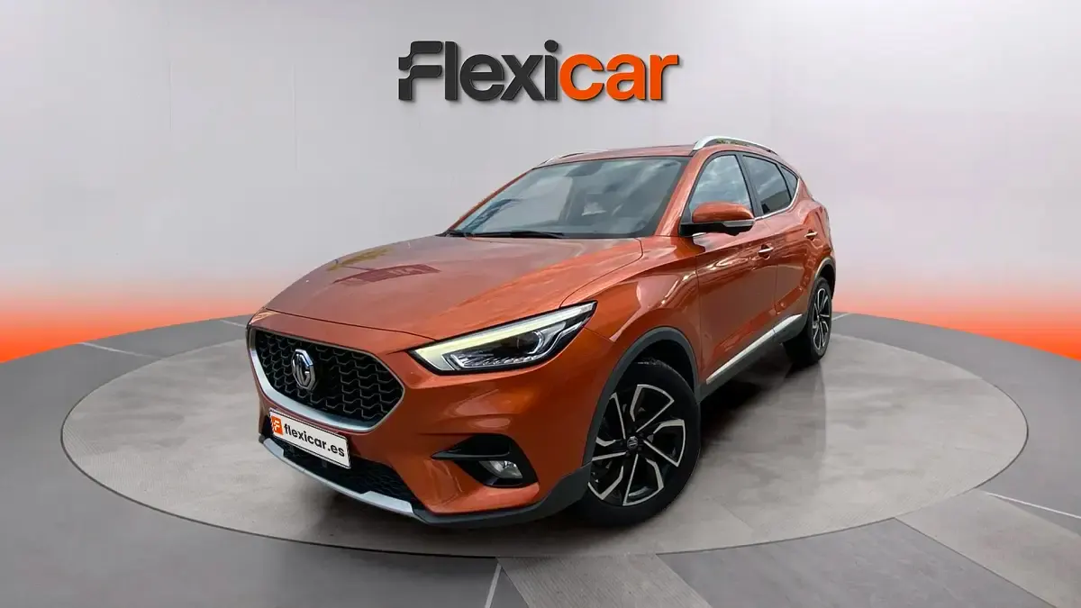 Usado MG ZS Luxury 111 CV (81 kW) 2022 Naranja SUV