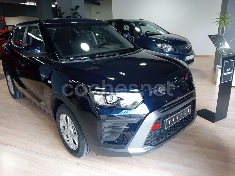 Azul Nuevo 2025 Ssangyong Tivoli SUV | 18.990 € (Buen precio) - Imagen 1/4