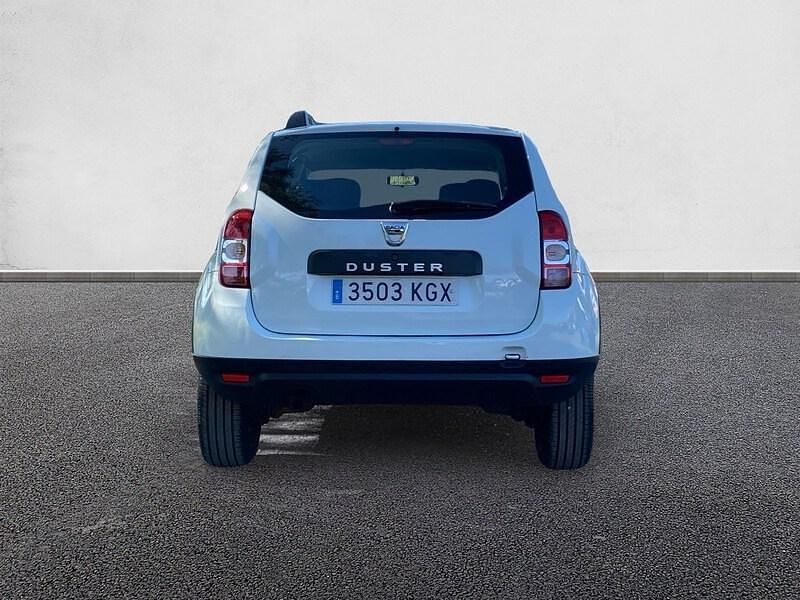 Usado Dacia Duster Ambiance 115 CV (84 kW) 2018 Blanco SUV
