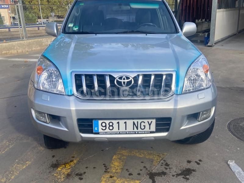 Gris / plata Usado 2004 Toyota Land Cruiser SUV | 18.700 € (Precio justo) - Imagen 1/4