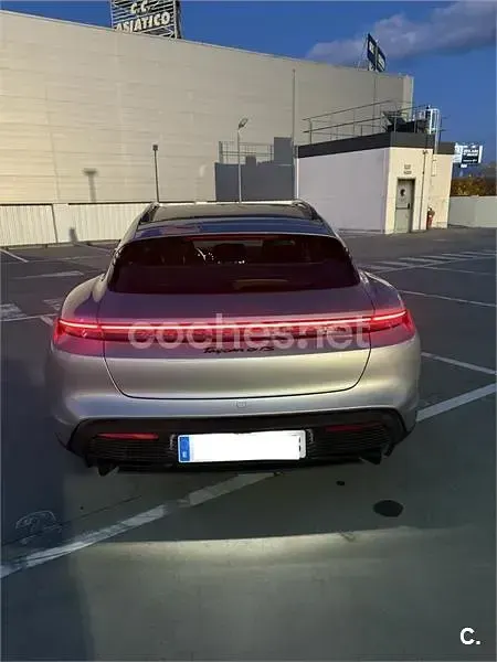 Usado Porsche Taycan GTS Sport Turismo Sport Turismo 319 kW (435 CV) 2022 Eléctrico Familiar