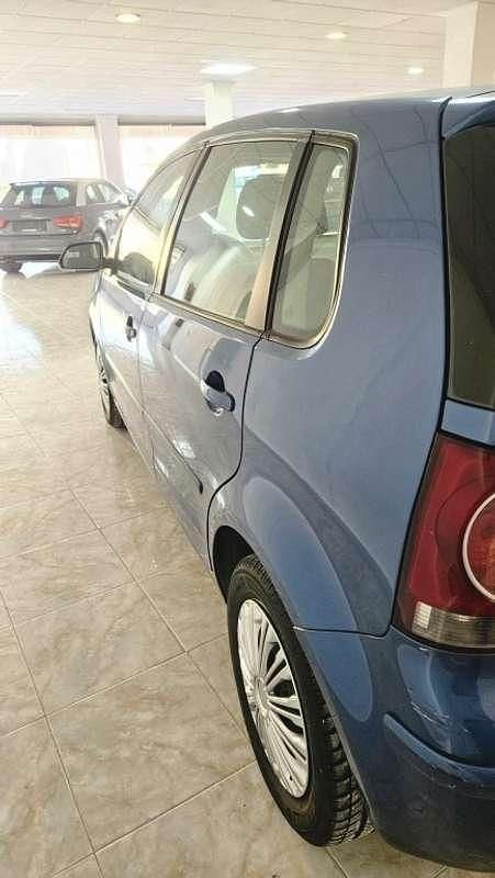 Usado VW Polo Advance 80 CV (58 kW) 2007 Azul Utilitario