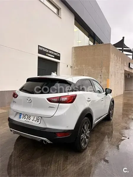 Usado Mazda CX-3 105 CV (77 kW) 2015 Gris / plata SUV