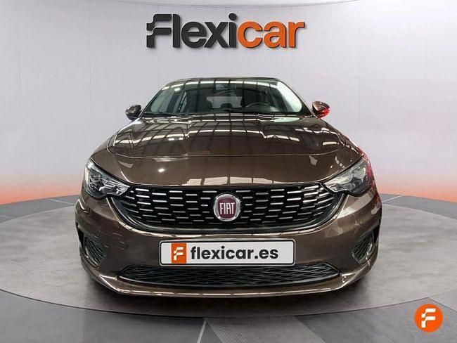 Usado Fiat Tipo Easy 95 CV (69 kW) 2018 Marrón Berlina