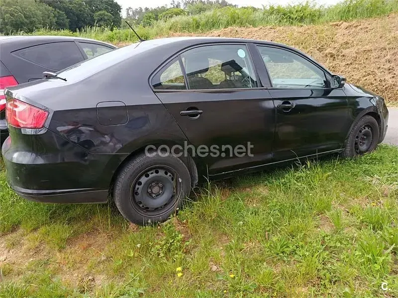 Usado Seat Toledo Style 115 CV (84 kW) 2016 Negro Utilitario