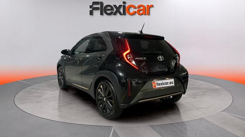 Usado Toyota Aygo X 72 CV (52 kW) 2023 Gris SUV