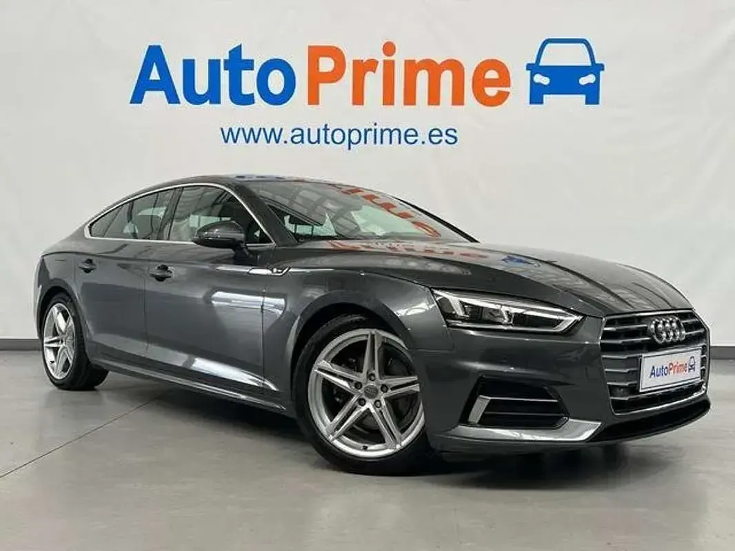 Usado Audi A5 Sportback Sport 150 CV (110 kW) 2018 Azul Utilitario