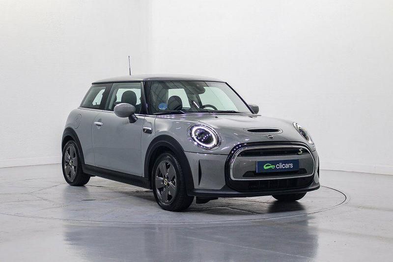 Usado Mini Cooper SE 135 kW (184 CV) 2022 Gris Utilitario
