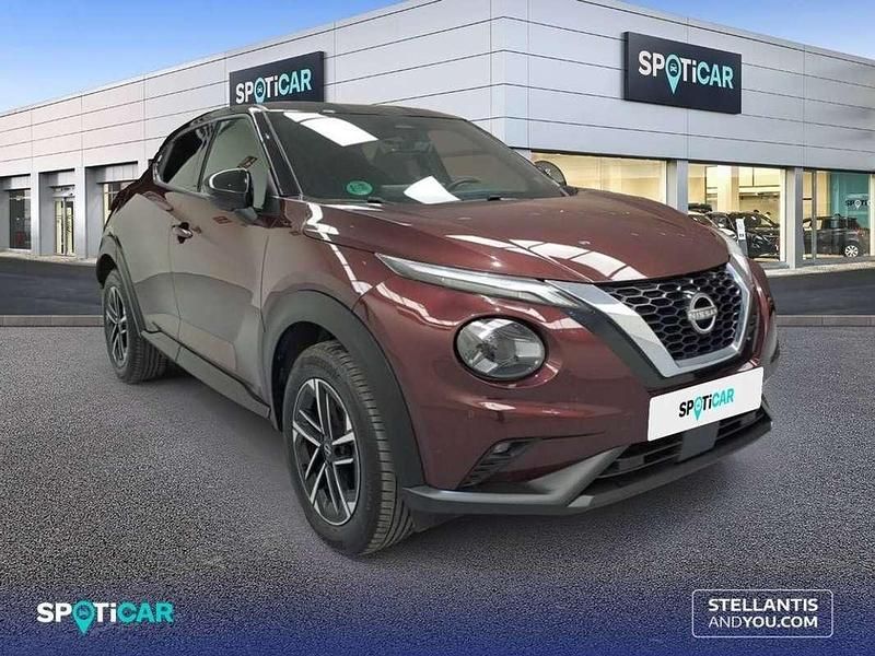 Usado Nissan Juke N-Connecta 116 CV (85 kW) 2025 Rojo SUV