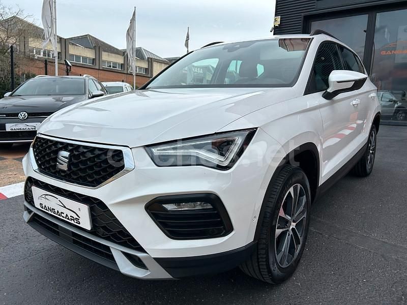 Usado Seat Ateca Style 150 CV (110 kW) 2022 Blanco SUV
