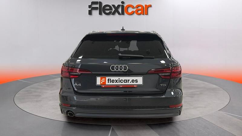 Usado Audi A4 S-Line 150 CV (110 kW) 2018 Negro Familiar