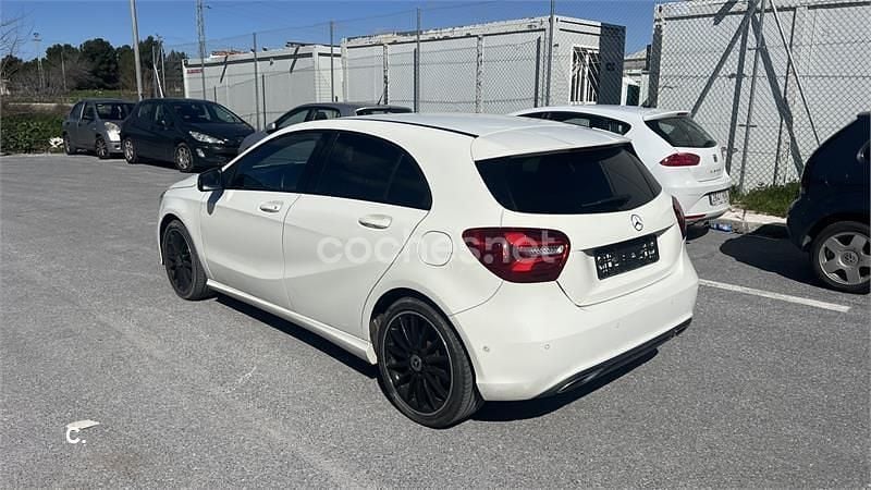 Usado Mercedes A220 190 CV (139 kW) 2017 Blanco Berlina