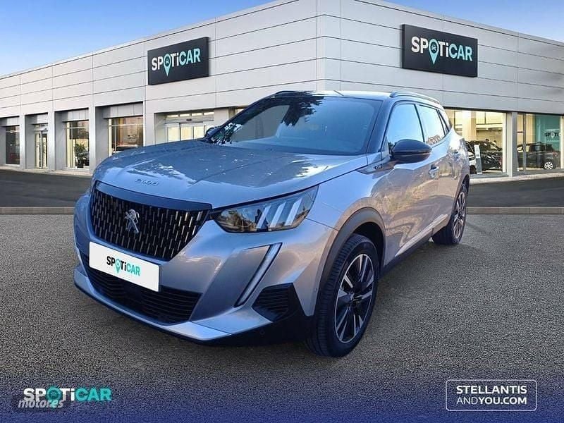 Gris Usado 2023 Peugeot 2008 GT SUV | 26.695 € (Caro) - Imagen 1/4