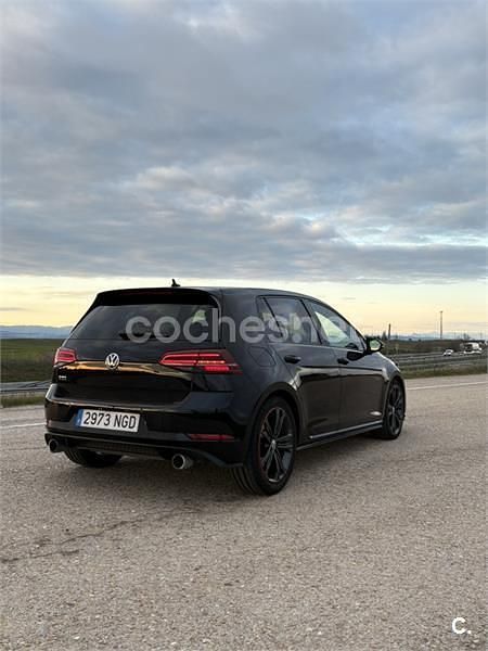 Usado VW Golf VII GTI 230 CV (169 kW) 2017 Negro Berlina