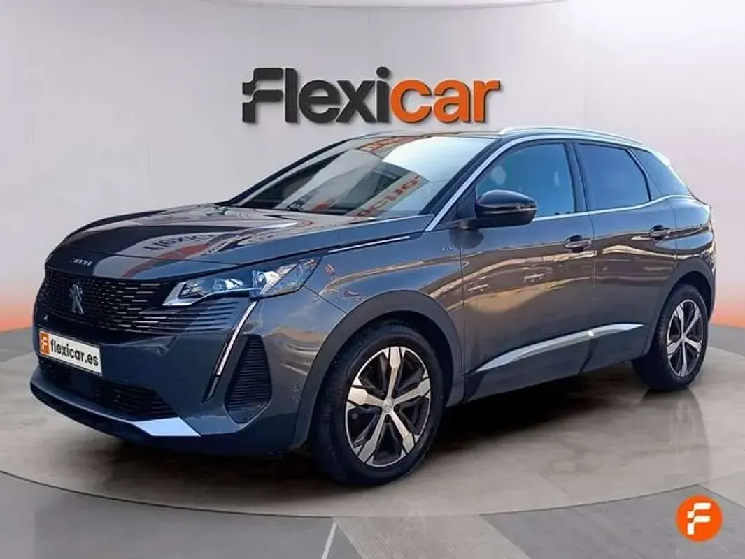 Usado Peugeot 3008 GT 131 CV (96 kW) 2021 Verde SUV