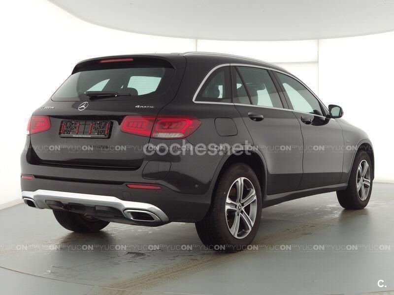 Usado Mercedes GLC300e 320 CV (235 kW) 2021 Negro SUV