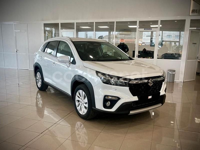 Blanco Nuevo 2025 Suzuki SX4 S-Cross SUV | 26.300 € (Precio justo) - Imagen 1/4