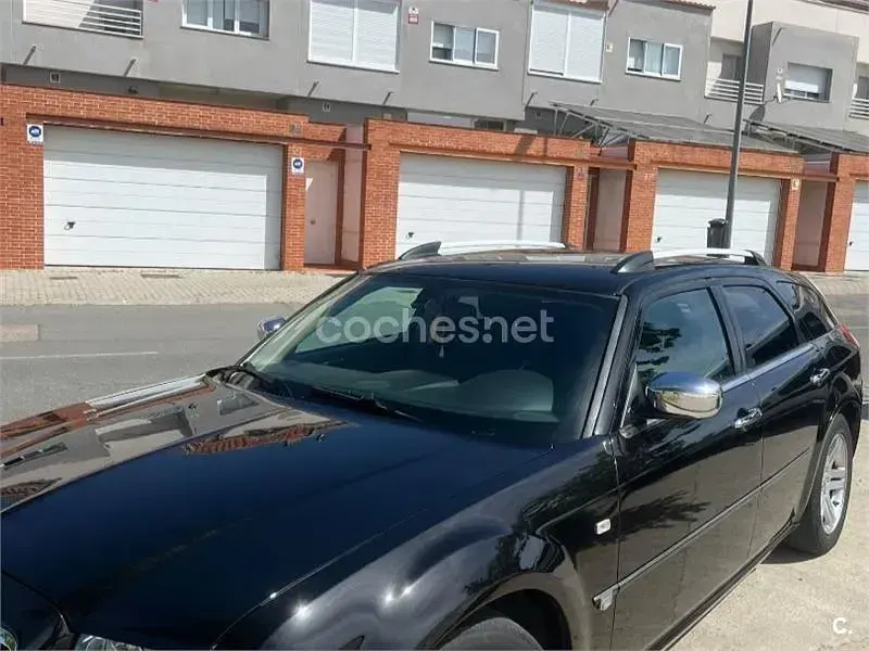 Usado Chrysler 300C Touring 218 CV (160 kW) 2006 Negro Familiar