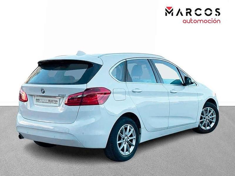 Usado BMW 218 136 CV (100 kW) 2015 Blanco Familiar