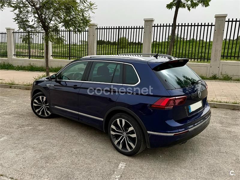 Usado VW Tiguan Sportline 190 CV (139 kW) 2017 Azul SUV